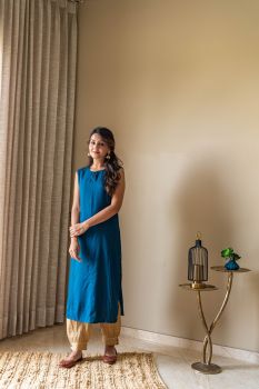 Sky Blue Rayon Kurta Set With Pintex