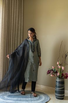 Grey Khadi Embellish Kurta Set With Kota Doriya Dupatta