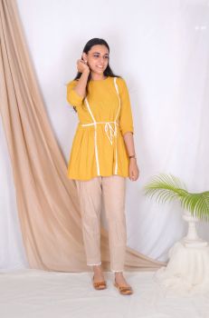 Yellow Lining Top And Beige Pants