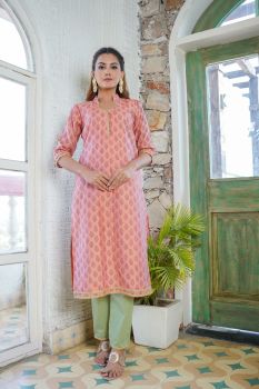 PEACH MUSLIN KURTA WITH PANT