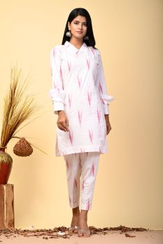 Ikat Short Kurta With Slim Trousers