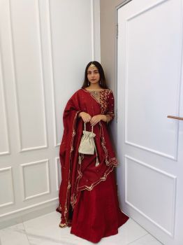 Banarasi short kurta lehenga