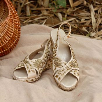 Gold Criss Cross Wedge