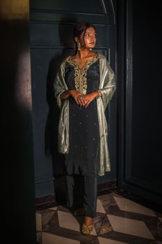 Naznin - Green