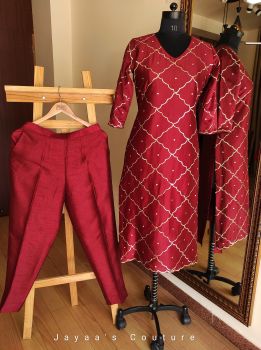 Marron kurta pants with hand painted dupatta