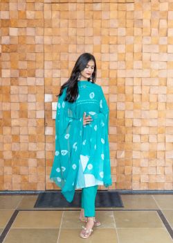 Chanderi Kurti With Mirrork Work