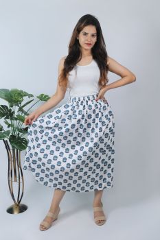 Anti microbial Pearl shells skirt
