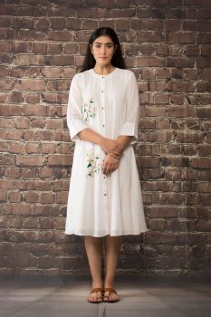 white linen georgette tunic .