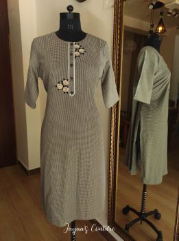 Grey Checks Woolen Kurti