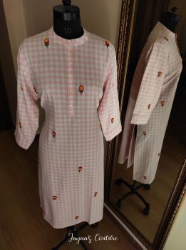 Pink checks woolen kurti