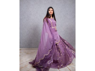 Mauve emb. Banarsi Lehenga Set