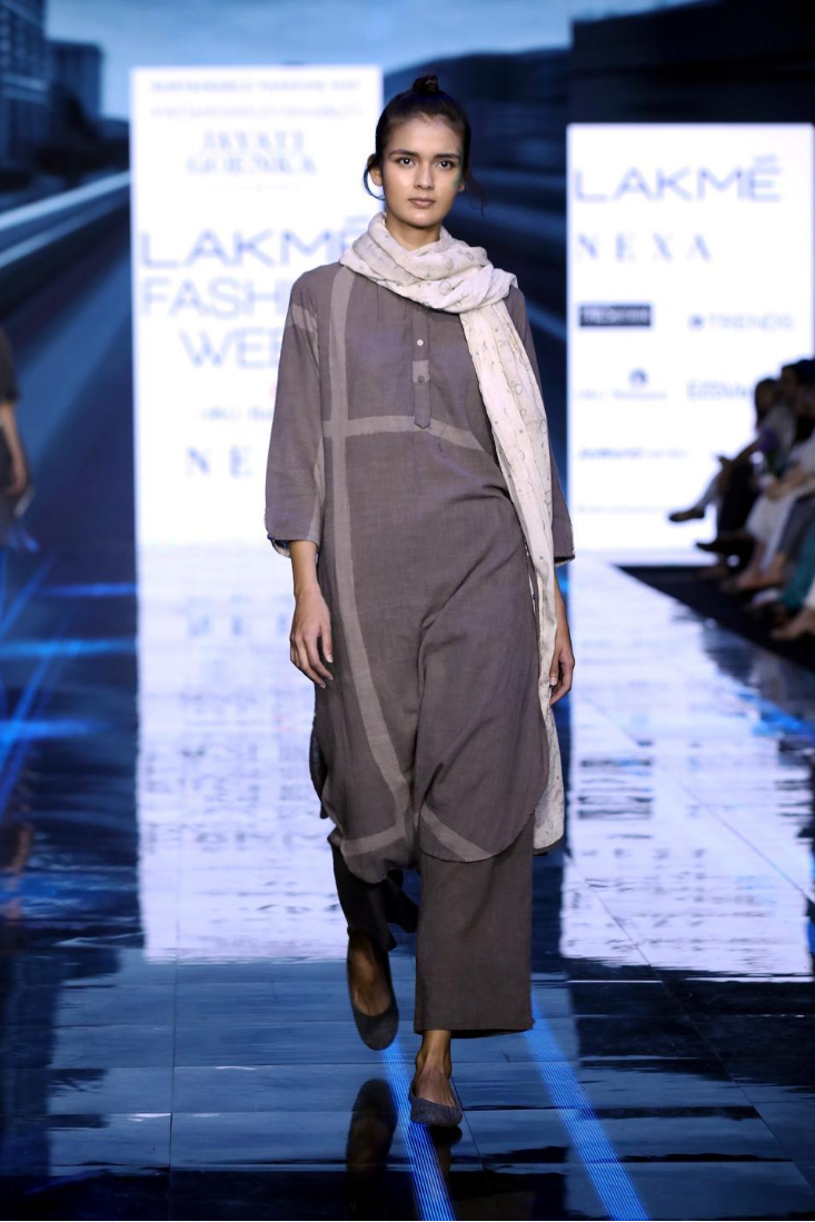 muddy polka big stole 24x7 mud kurta 24x7 pants