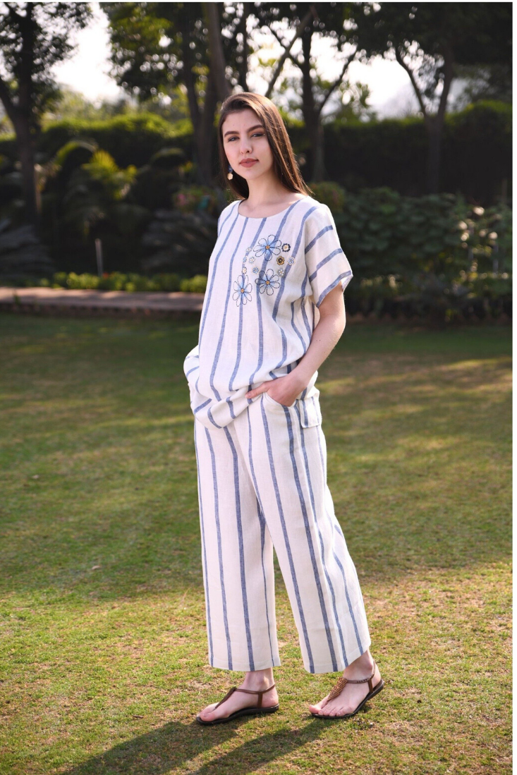 Blue stripe wide pants