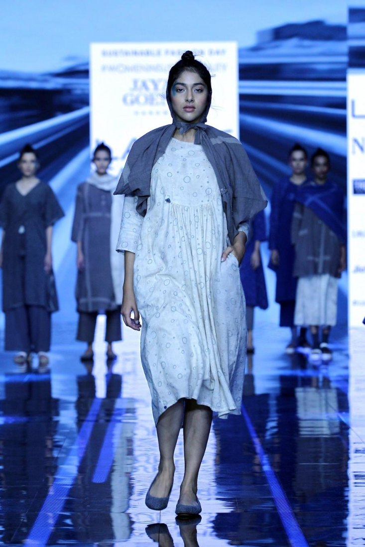 "kashish 2-way wrap muddy dress"