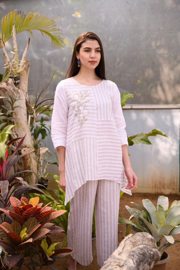 Beige stripe wide pants