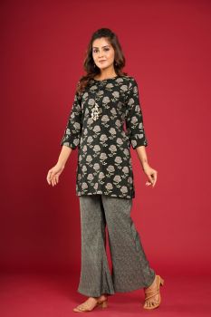Green Floral Short Kurti Pant Set