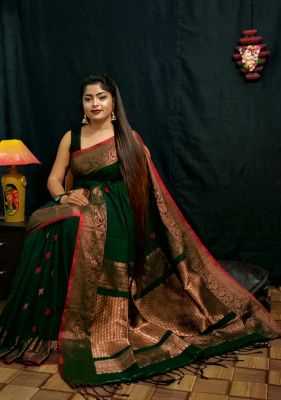 Green Pure Handloom Dhakai Jamdani Saree From Bengal