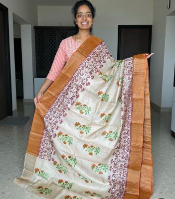 Off White Pure Handloom Tussar Silk Saree From Bengal