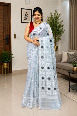 Light Grey Pure Handloom Dhakai Jamdani Saree From Bengal