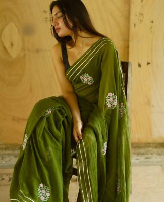 Mehandi Green Pure Handloom Mulmul Cotton Saree From Bengal