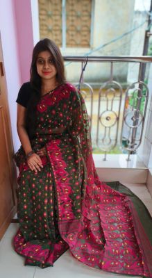 Black Pure Handloom Dhakai Jamdani Saree From Bengal