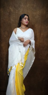 White Yellow Pure Handloom Cotton Saree From Bengal