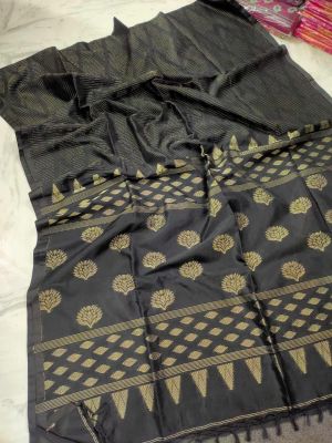 Black Pure Handloom Silk Cotton Saree From Bengal