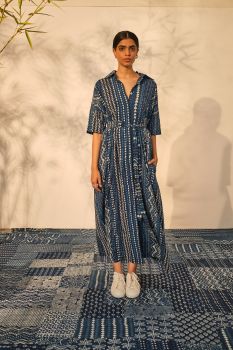 Sarah Dress Collar Neck Gown