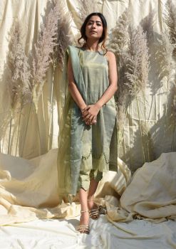 Shimmer Chanderi Kurta Set Organza Dupatta