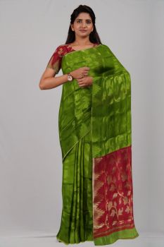Maroon Green Leaf Jamdani Pure Silk Handloom Saree